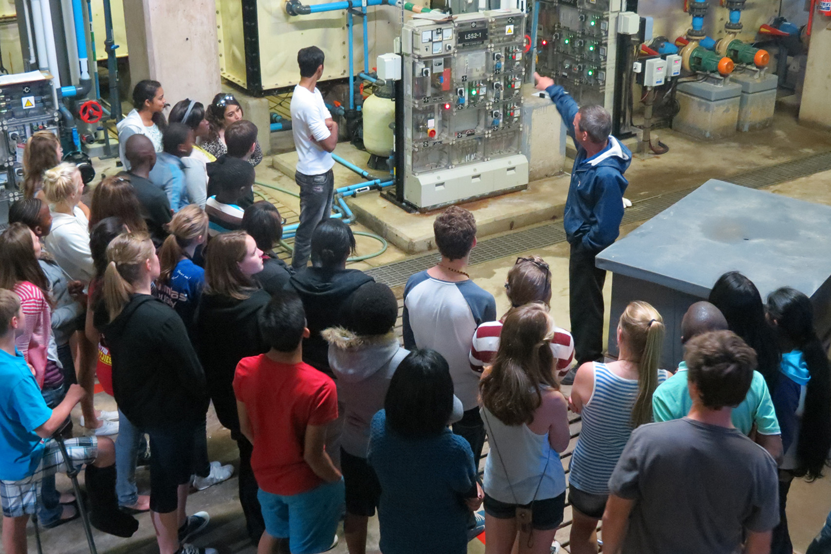 Marine-careers-life-support-system-technical-SAAMBR-ushaka-sea-world